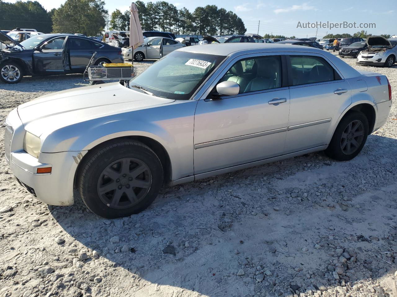 2007 Chrysler 300 Touring Silver vin: 2C3KA53GX7H835464