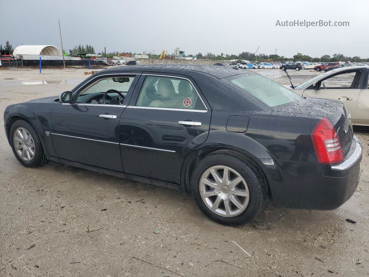 2007 Chrysler 300c  Black vin: 2C3KA63H07H896434