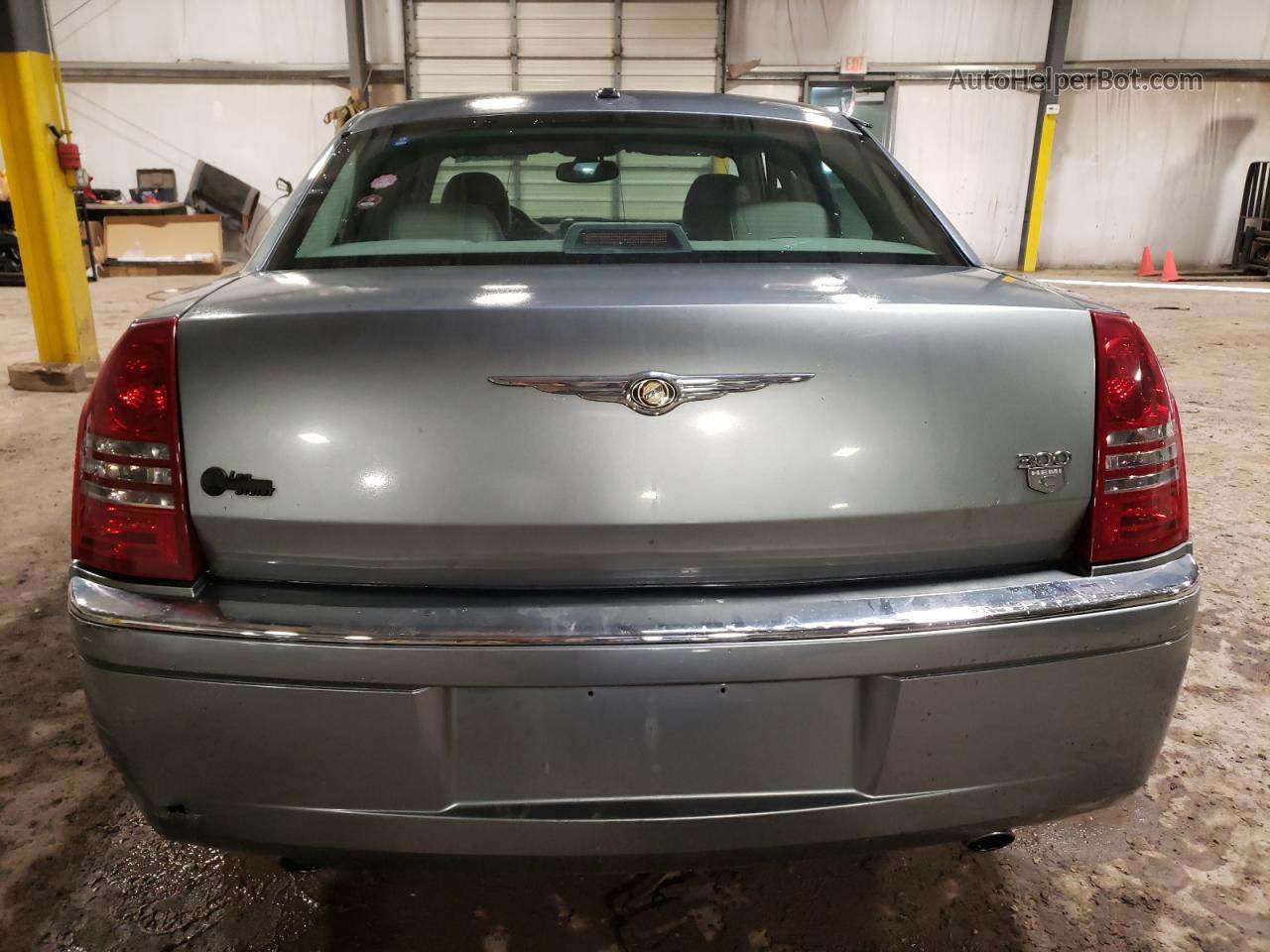 2007 Chrysler 300c  Gray vin: 2C3KA63H17H697750