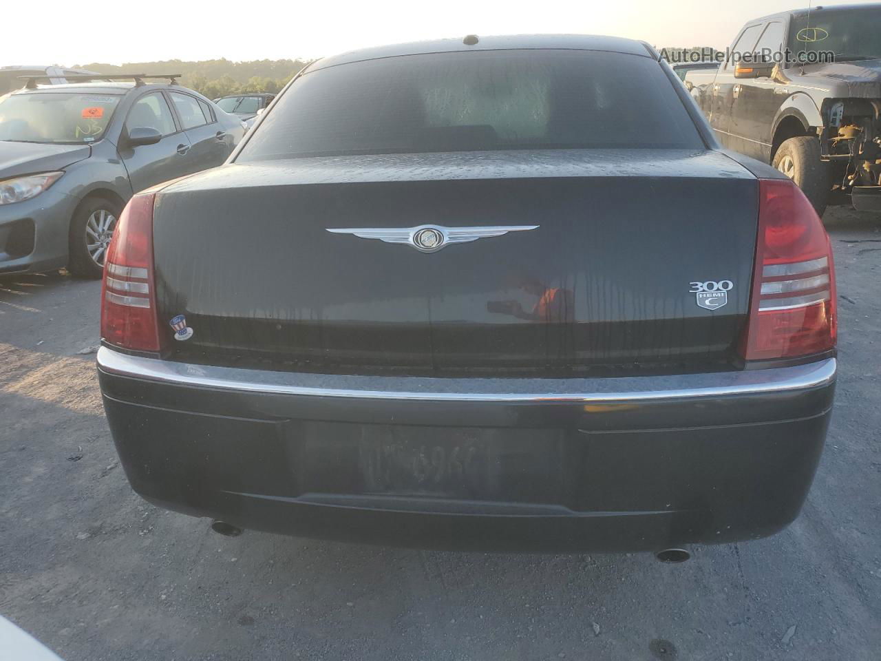 2007 Chrysler 300c  Бордовый vin: 2C3KA63H17H786685