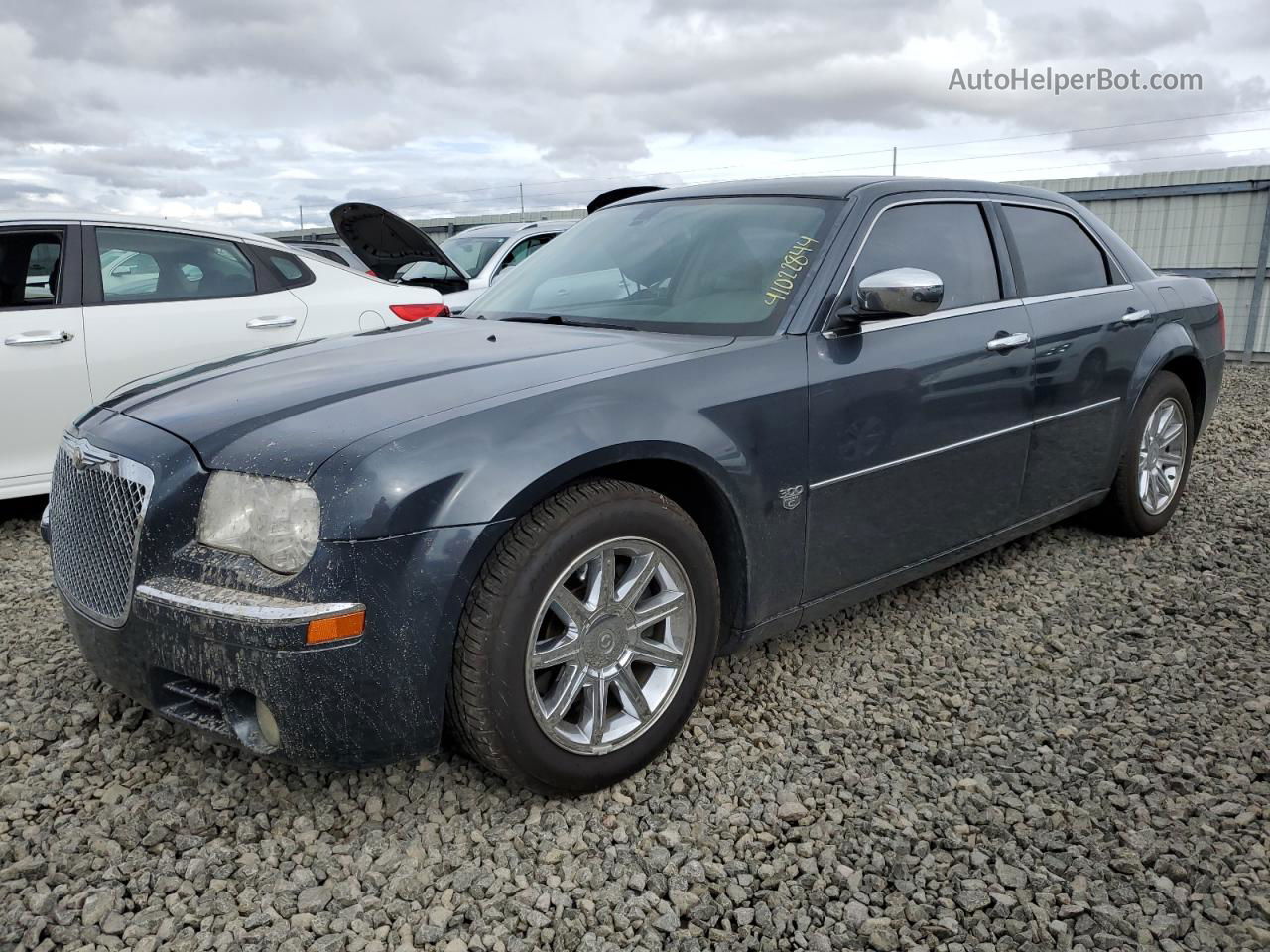 2007 Chrysler 300c  Charcoal vin: 2C3KA63H17H898273