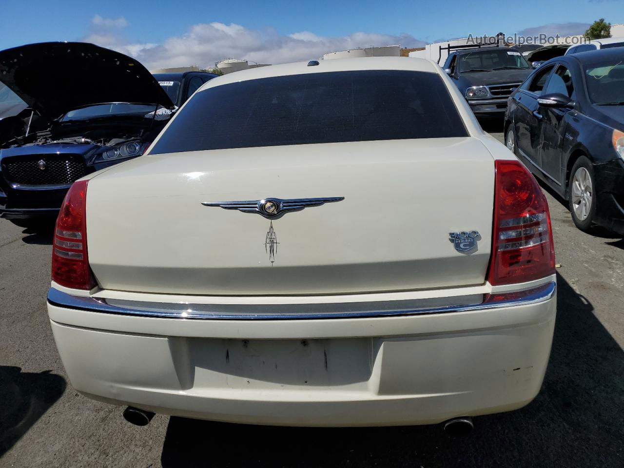 2007 Chrysler 300c  Кремовый vin: 2C3KA63H27H823811