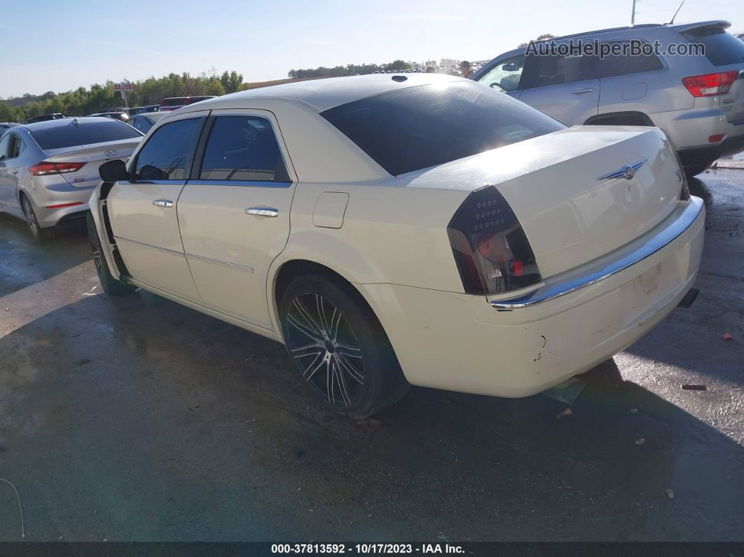 2007 Chrysler 300c White vin: 2C3KA63H57H812091