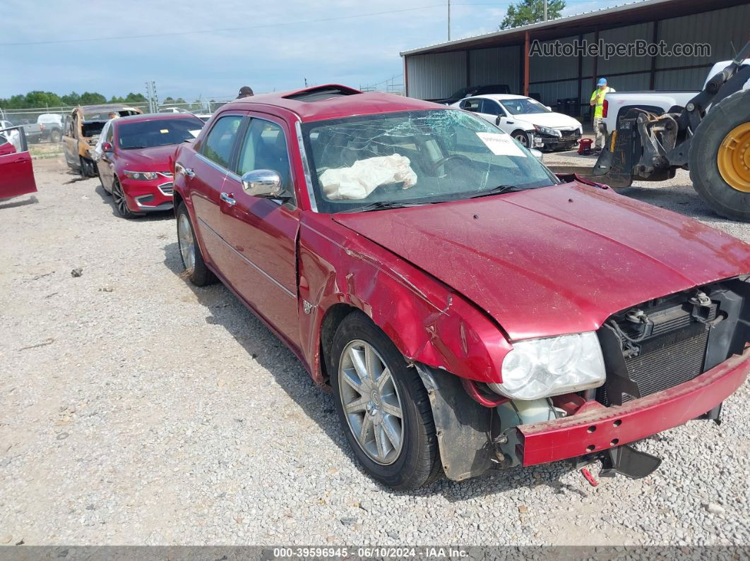 2007 Chrysler 300c   Красный vin: 2C3KA63H67H793213