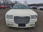 2007 Chrysler 300c  Cream vin: 2C3KA63H67H793258