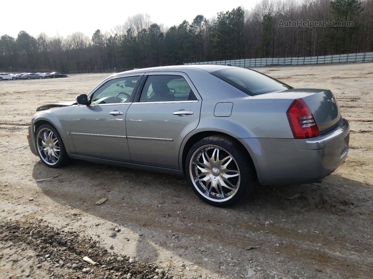 2007 Chrysler 300c  Серебряный vin: 2C3KA63H77H833735