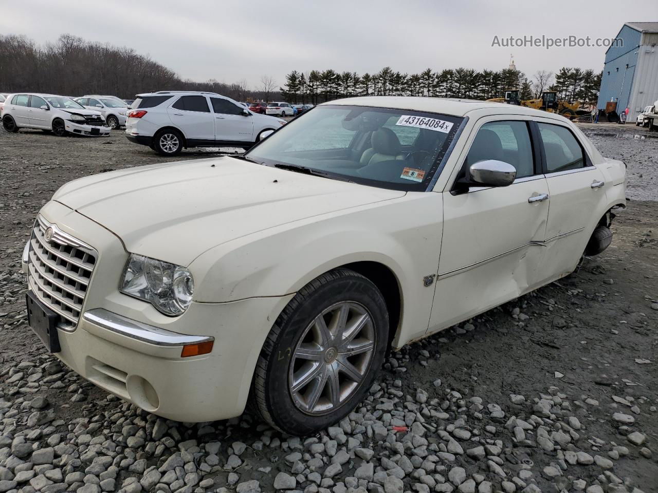 2007 Chrysler 300c  Cream vin: 2C3KA63H97H876084