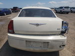 2007 Chrysler 300  White vin: 2C3LA43R27H768293