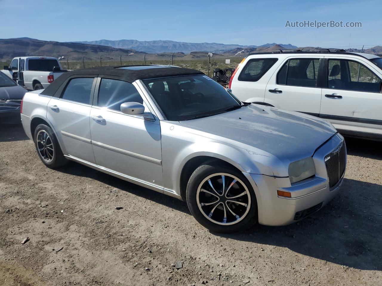 2007 Chrysler 300 Touring Silver vin: 2C3LA53G77H792674