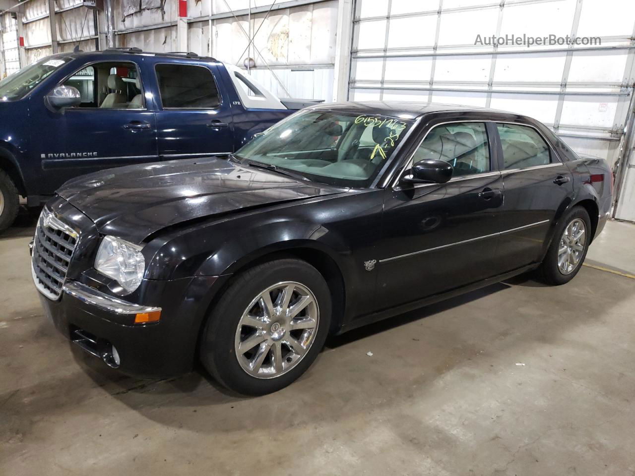 2007 Chrysler 300c  Black vin: 2C3LA63H47H885618