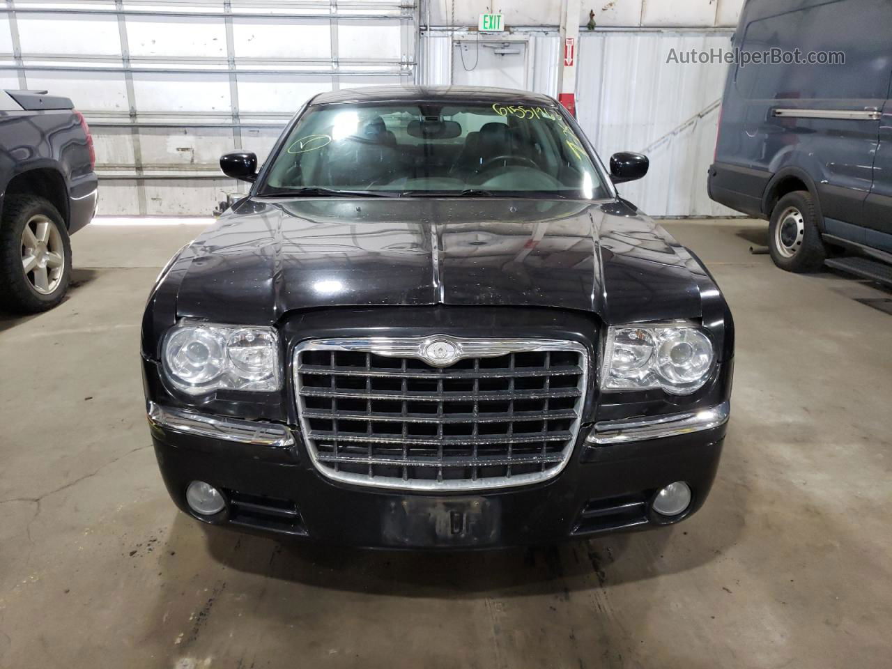 2007 Chrysler 300c  Black vin: 2C3LA63H47H885618