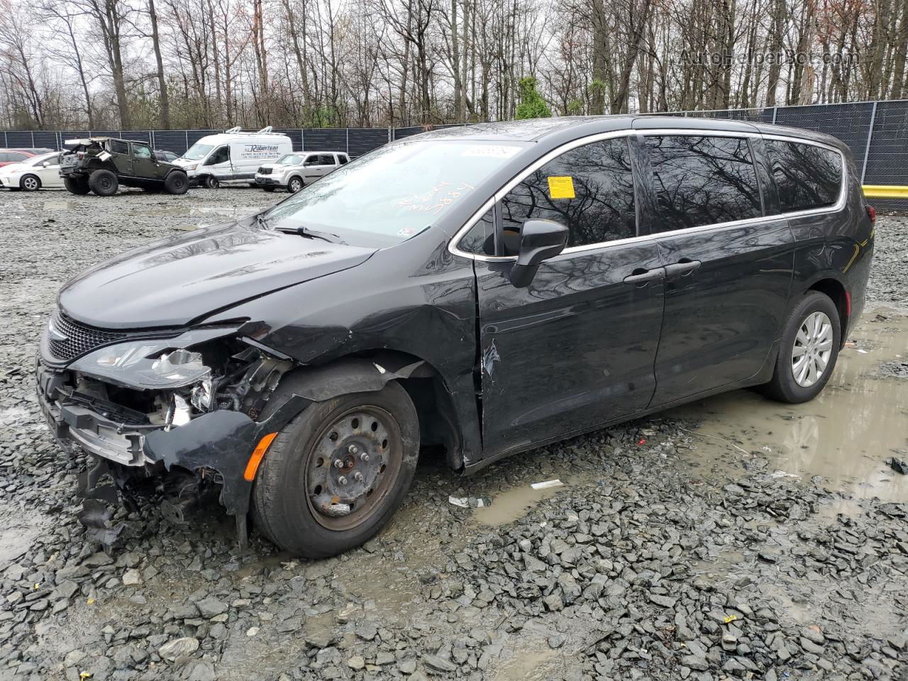 2020 Chrysler Voyager L Black vin: 2C4RC1AG3LR105884