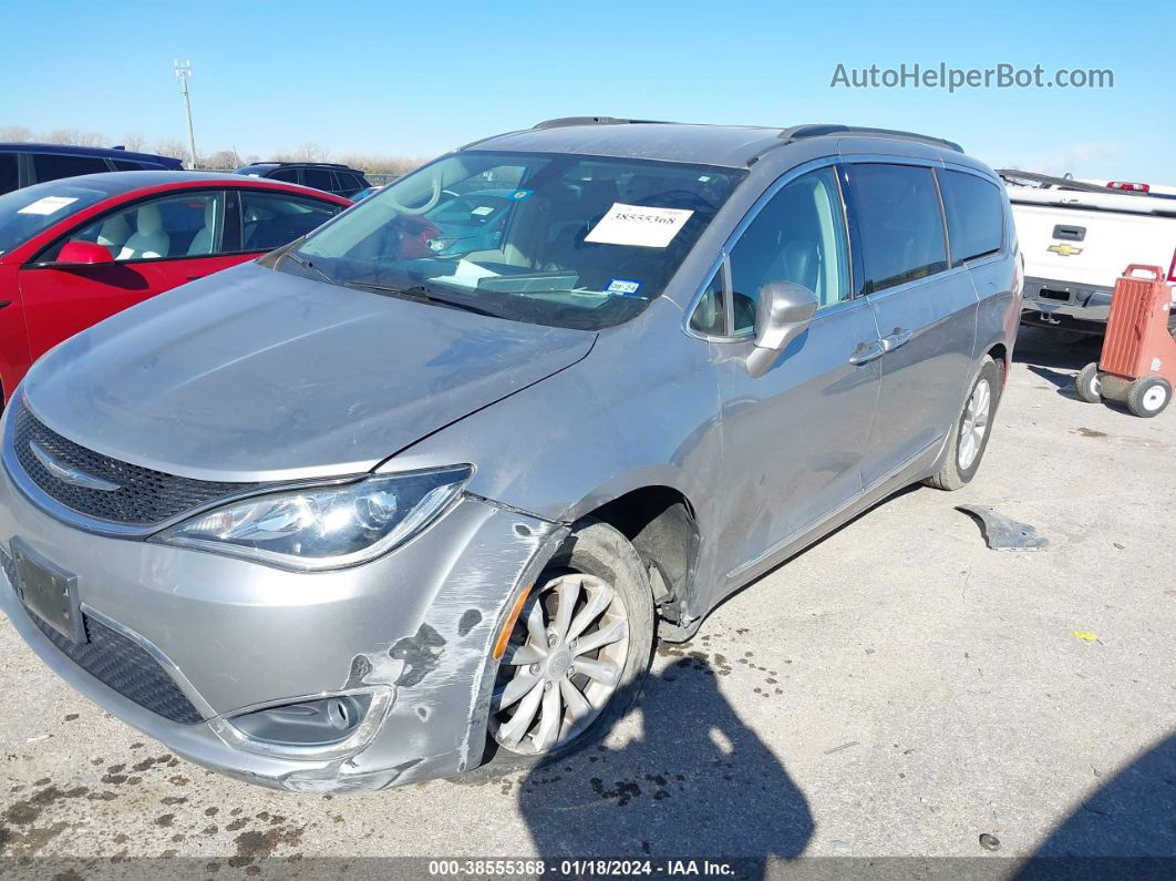 2017 Chrysler Pacifica Touring-l Silver vin: 2C4RC1BG0HR642654