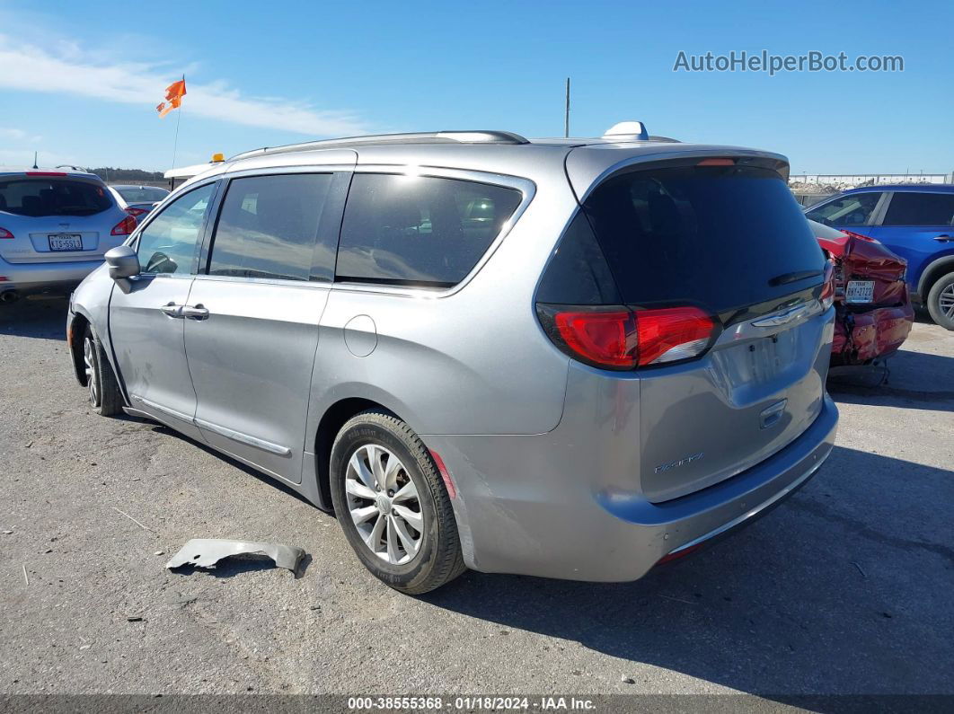 2017 Chrysler Pacifica Touring-l Silver vin: 2C4RC1BG0HR642654