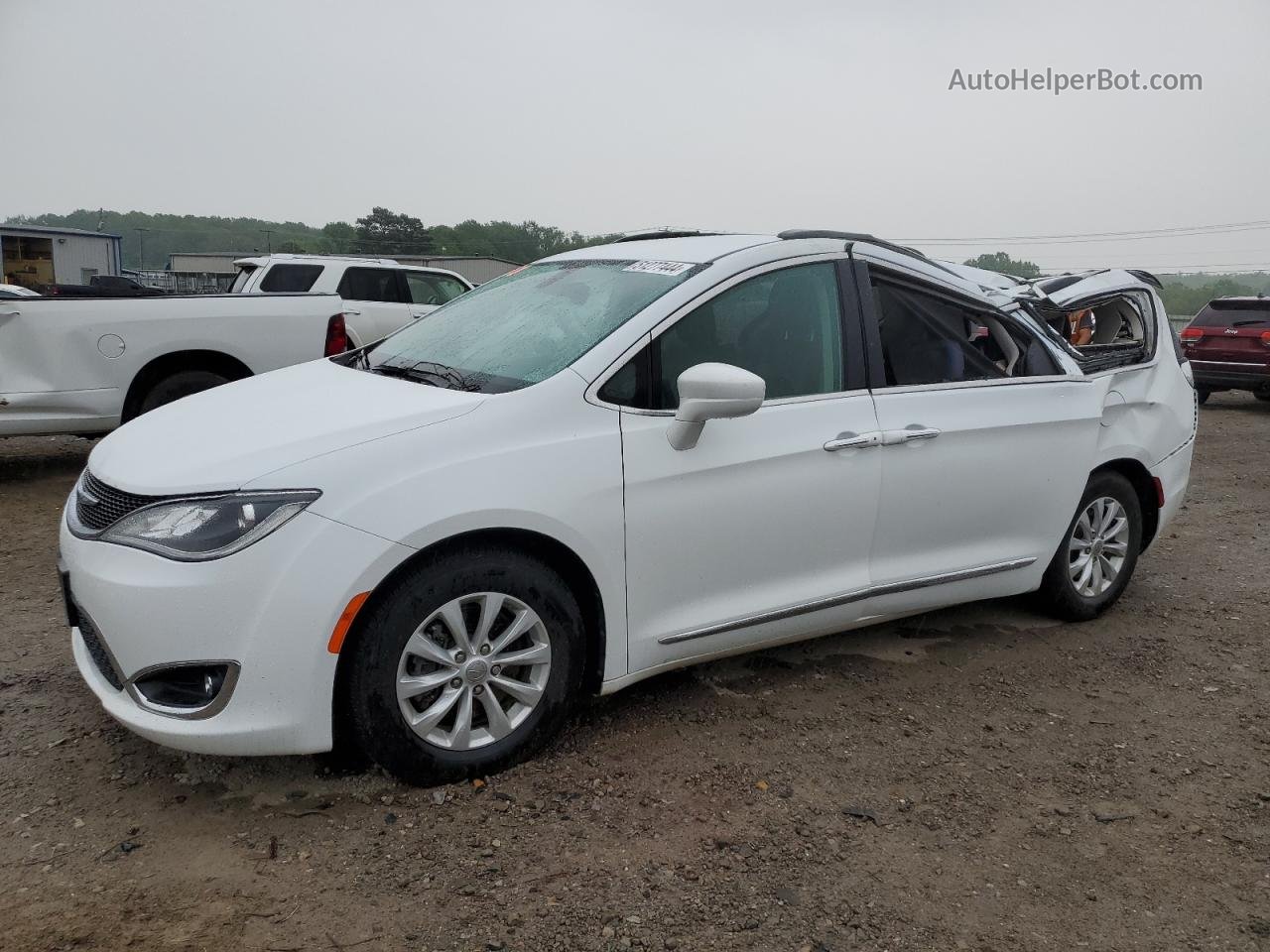 2017 Chrysler Pacifica Touring L Белый vin: 2C4RC1BG0HR657963