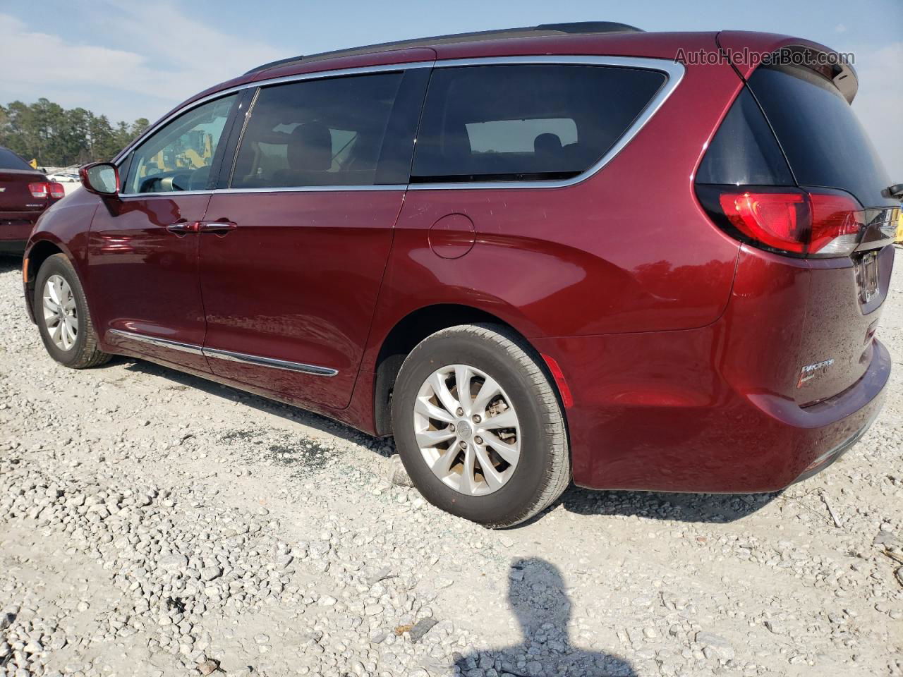 2017 Chrysler Pacifica Touring L Burgundy vin: 2C4RC1BG0HR739594