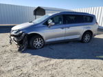 2020 Chrysler Pacifica Touring L Gray vin: 2C4RC1BG0LR123953