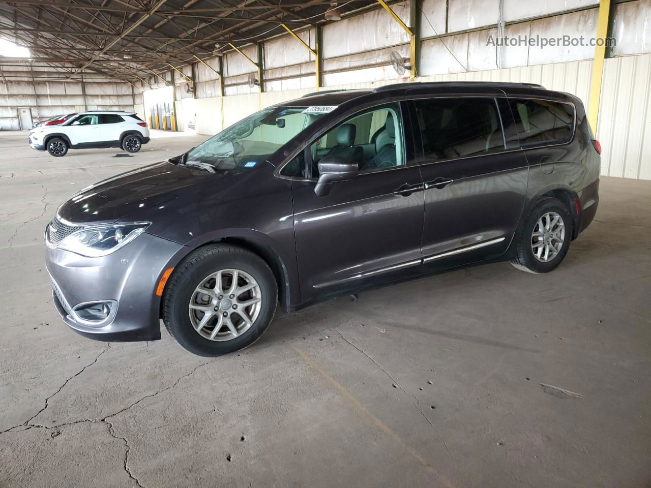 2020 Chrysler Pacifica Touring L Gray vin: 2C4RC1BG0LR136881