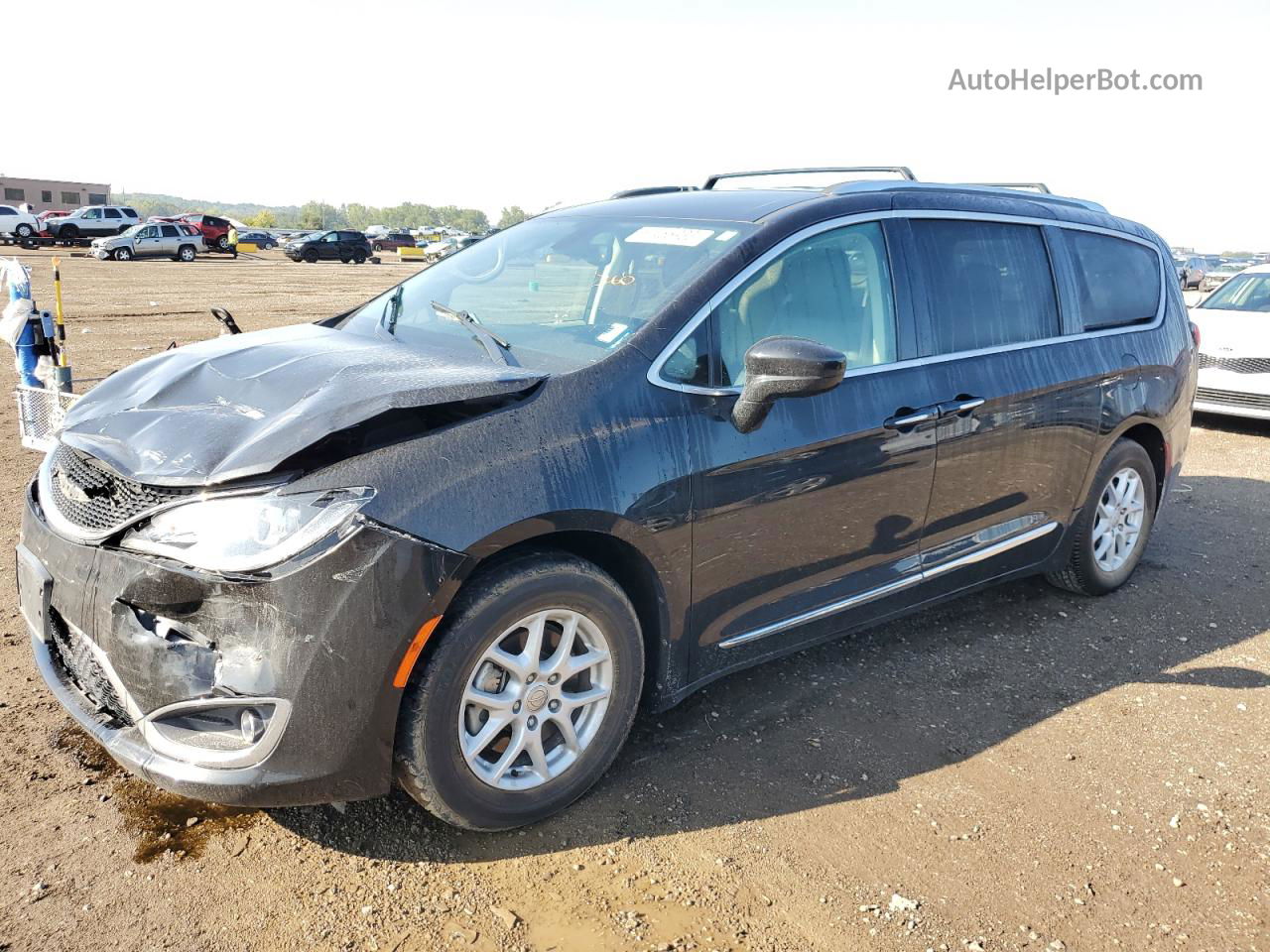 2020 Chrysler Pacifica Touring L Black vin: 2C4RC1BG0LR205035