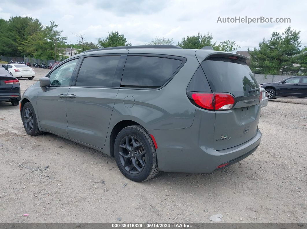 2020 Chrysler Pacifica Touring L Gray vin: 2C4RC1BG0LR232753