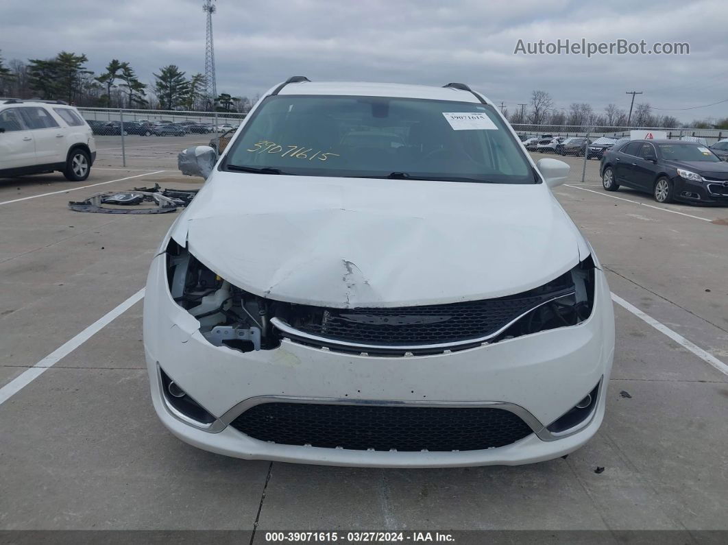 2017 Chrysler Pacifica Touring-l White vin: 2C4RC1BG1HR532602