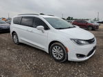 2017 Chrysler Pacifica Touring L White vin: 2C4RC1BG1HR572758