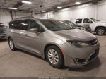 2017 Chrysler Pacifica Touring-l Gray vin: 2C4RC1BG1HR591066