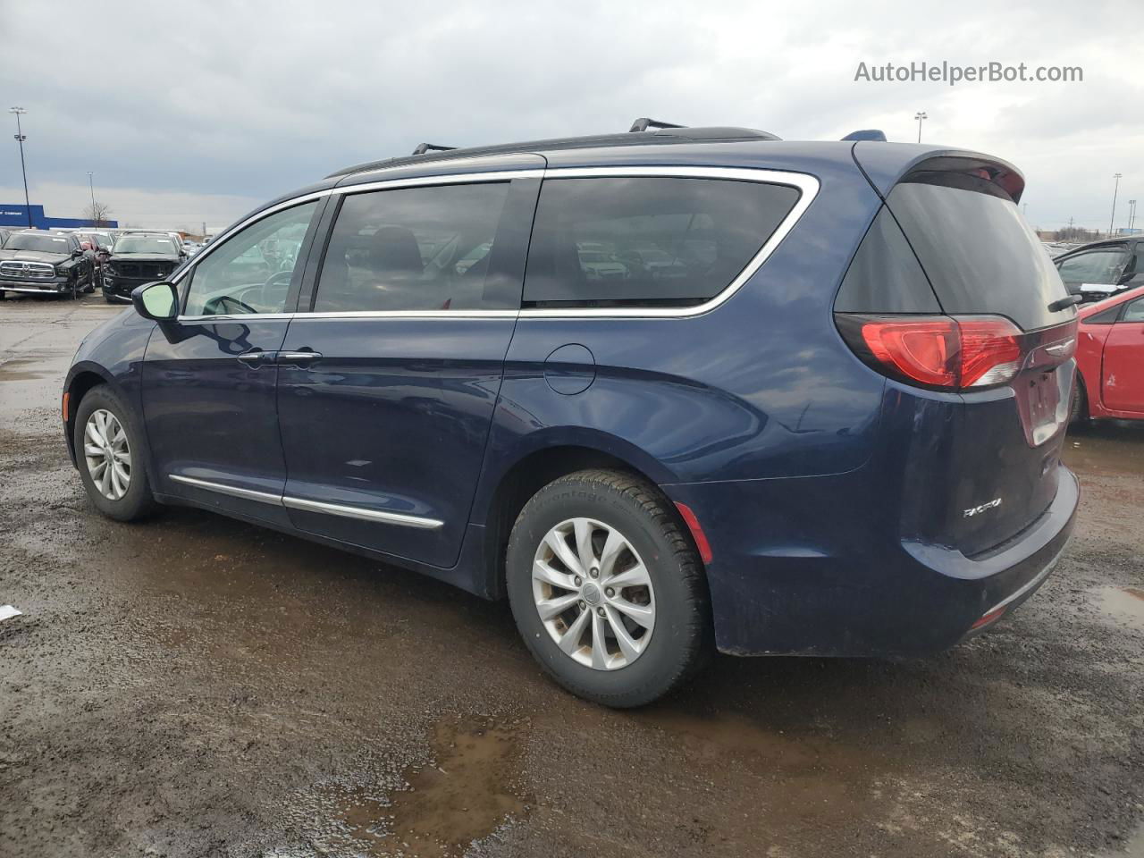 2017 Chrysler Pacifica Touring L Blue vin: 2C4RC1BG1HR616418