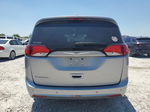 2017 Chrysler Pacifica Touring L Silver vin: 2C4RC1BG1HR667711