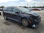 2017 Chrysler Pacifica Touring L Black vin: 2C4RC1BG1HR691880