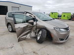 2017 Chrysler Pacifica Touring L Beige vin: 2C4RC1BG1HR816621