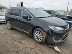 2017 Chrysler Pacifica Touring L Black vin: 2C4RC1BG2HR620848