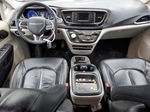 2017 Chrysler Pacifica Touring L Черный vin: 2C4RC1BG2HR620848