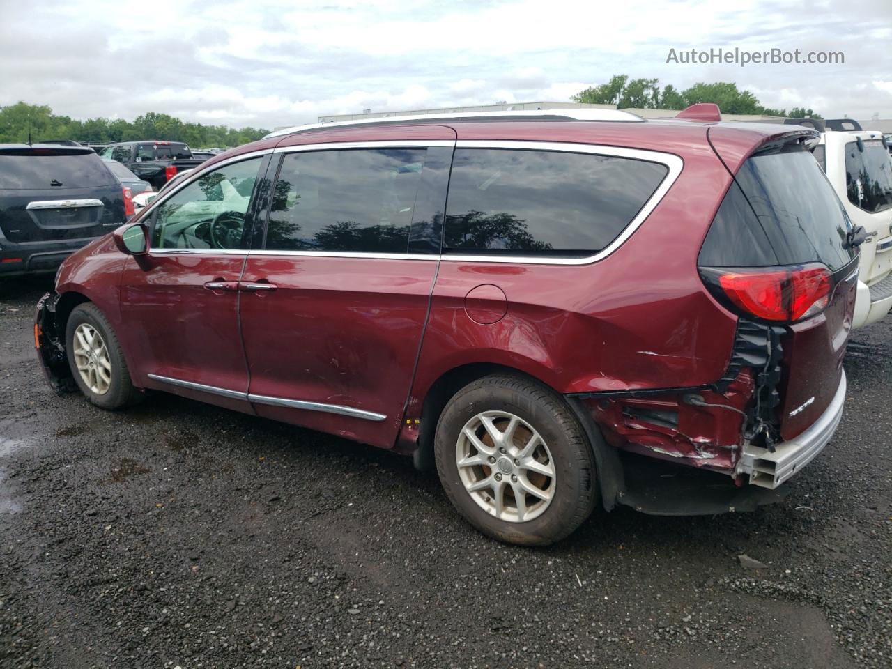 2020 Chrysler Pacifica Touring L Red vin: 2C4RC1BG2LR130306