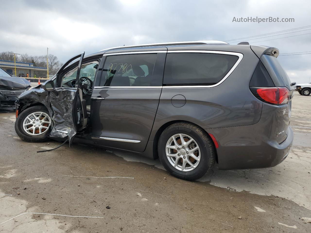 2020 Chrysler Pacifica Touring L Серый vin: 2C4RC1BG2LR268699