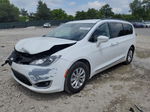 2017 Chrysler Pacifica Touring L White vin: 2C4RC1BG3HR523626