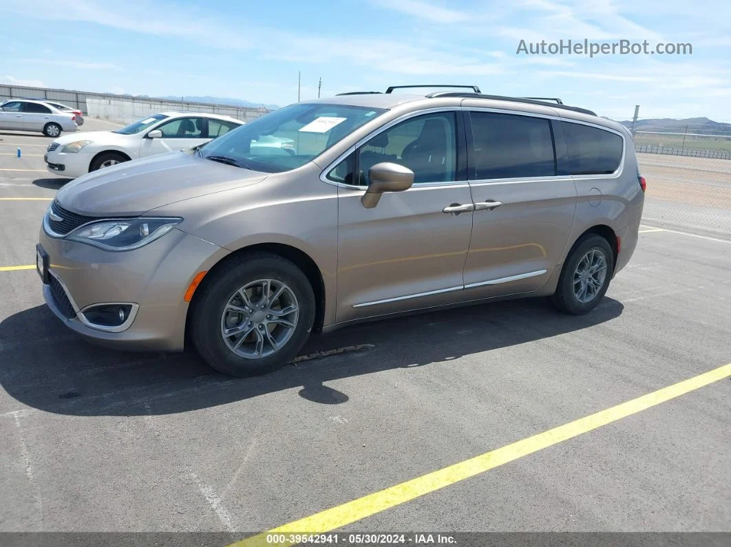 2017 Chrysler Pacifica Touring-l Brown vin: 2C4RC1BG3HR535050