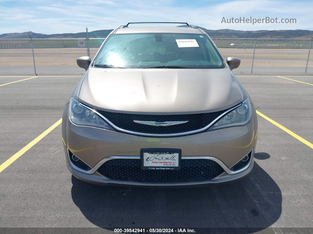 2017 Chrysler Pacifica Touring-l Brown vin: 2C4RC1BG3HR535050