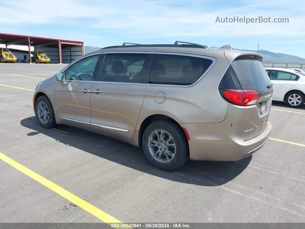 2017 Chrysler Pacifica Touring-l Brown vin: 2C4RC1BG3HR535050