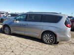 2017 Chrysler Pacifica Touring L Silver vin: 2C4RC1BG3HR539230