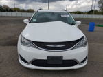 2017 Chrysler Pacifica Touring L White vin: 2C4RC1BG3HR540104