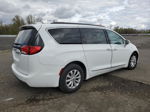 2017 Chrysler Pacifica Touring L White vin: 2C4RC1BG3HR540104