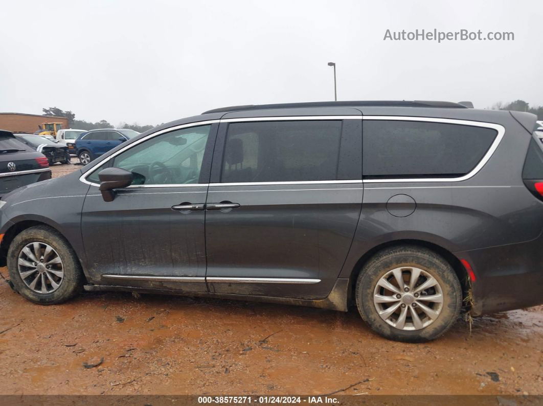 2017 Chrysler Pacifica Touring-l Gray vin: 2C4RC1BG3HR703043