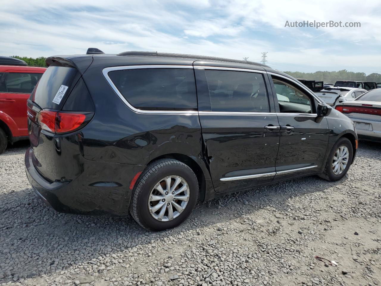 2017 Chrysler Pacifica Touring L Black vin: 2C4RC1BG3HR719971