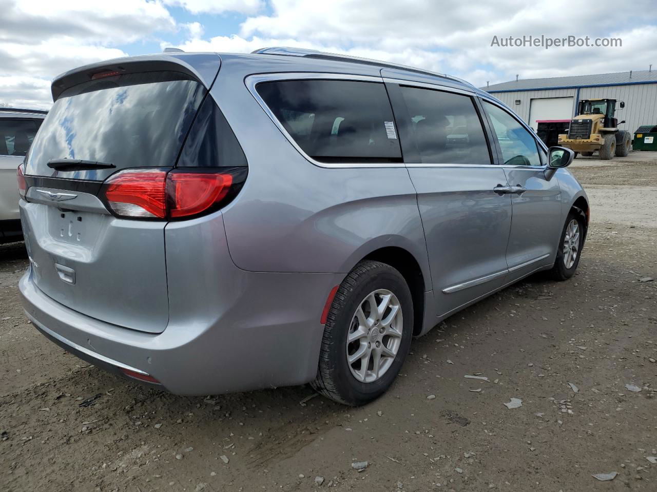 2020 Chrysler Pacifica Touring L Серебряный vin: 2C4RC1BG3LR210794