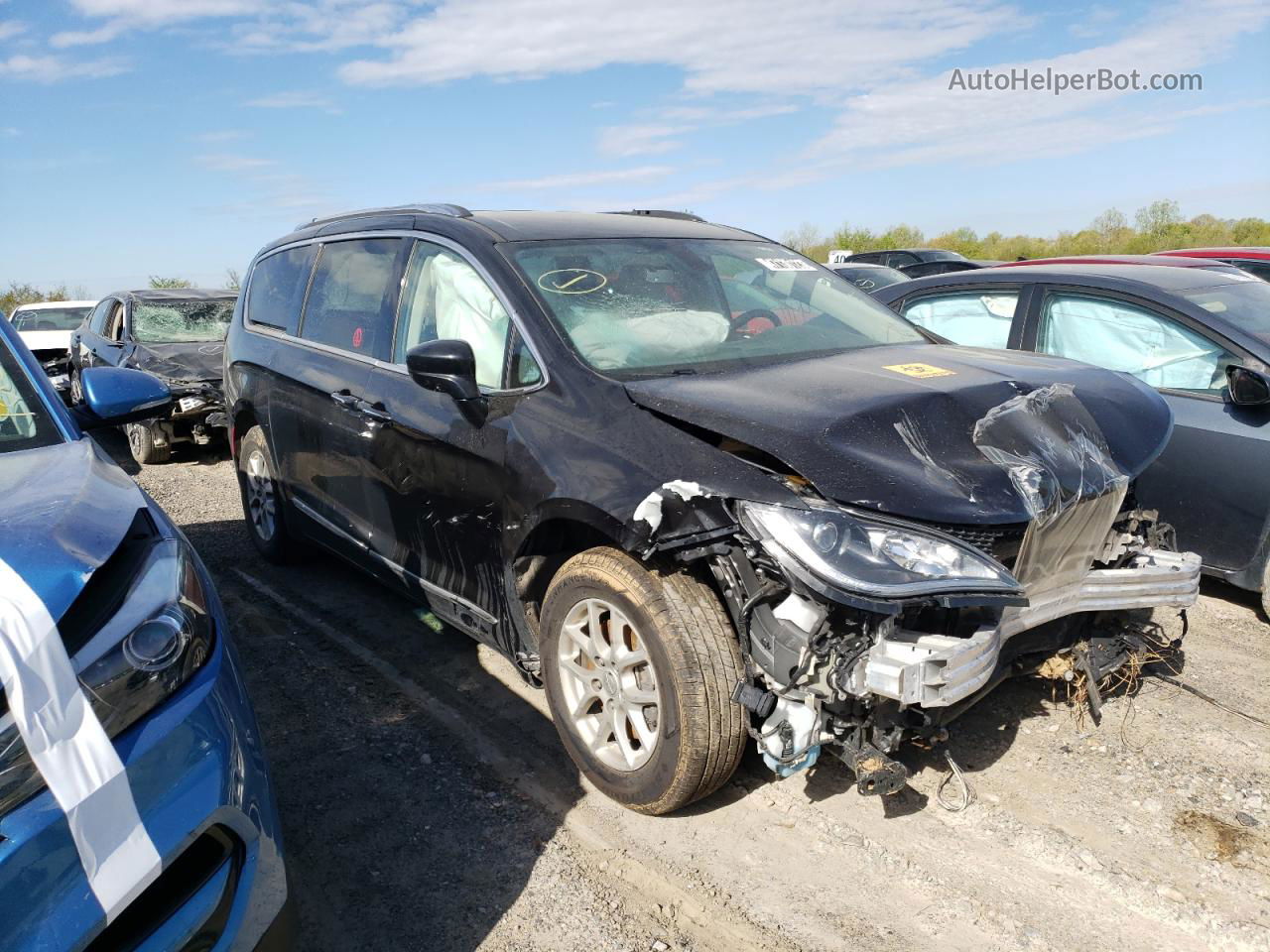 2020 Chrysler Pacifica Touring L Black vin: 2C4RC1BG3LR285110