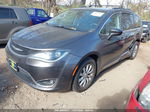 2017 Chrysler Pacifica Touring-l Gray vin: 2C4RC1BG4HR720546