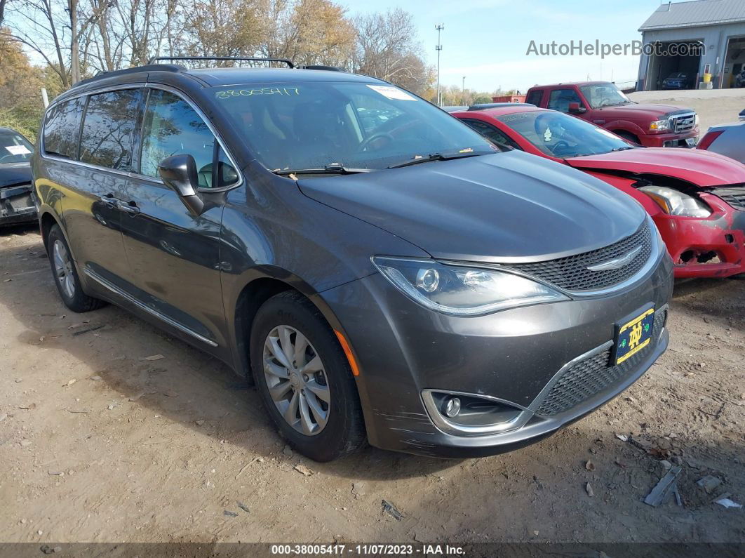 2017 Chrysler Pacifica Touring-l Gray vin: 2C4RC1BG4HR720546