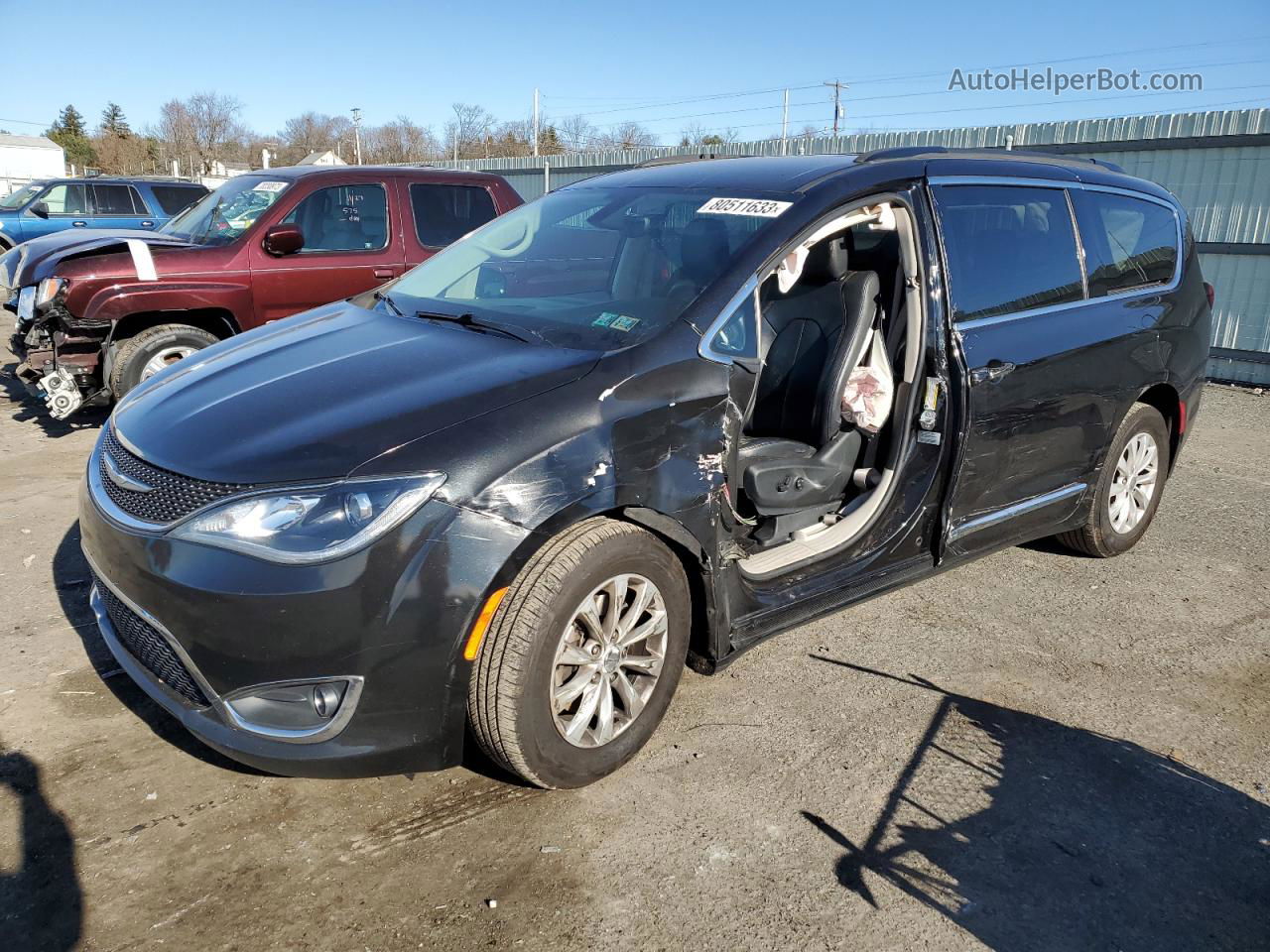 2017 Chrysler Pacifica Touring L Black vin: 2C4RC1BG4HR771805