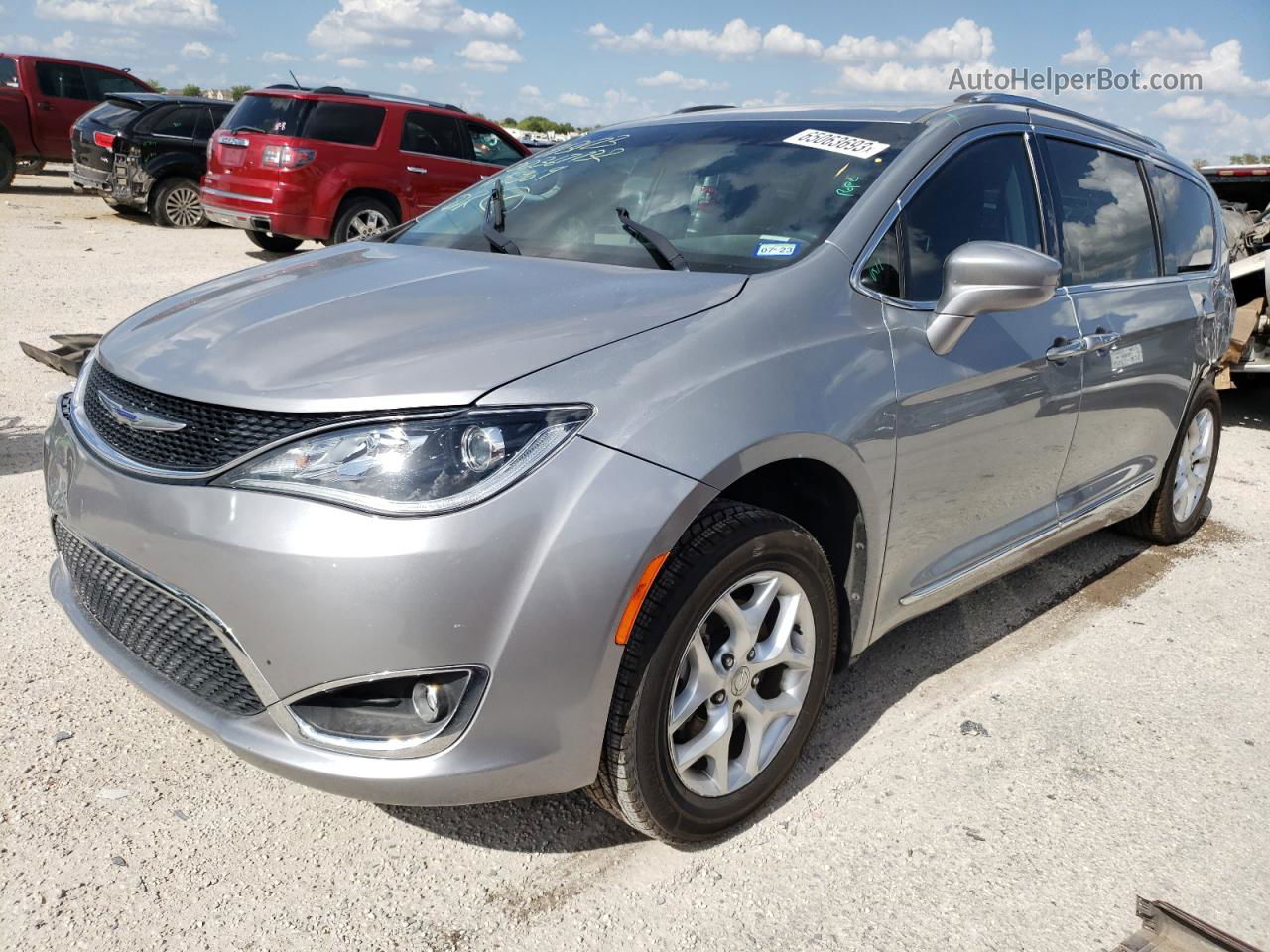 2020 Chrysler Pacifica Touring L Silver vin: 2C4RC1BG4LR115869